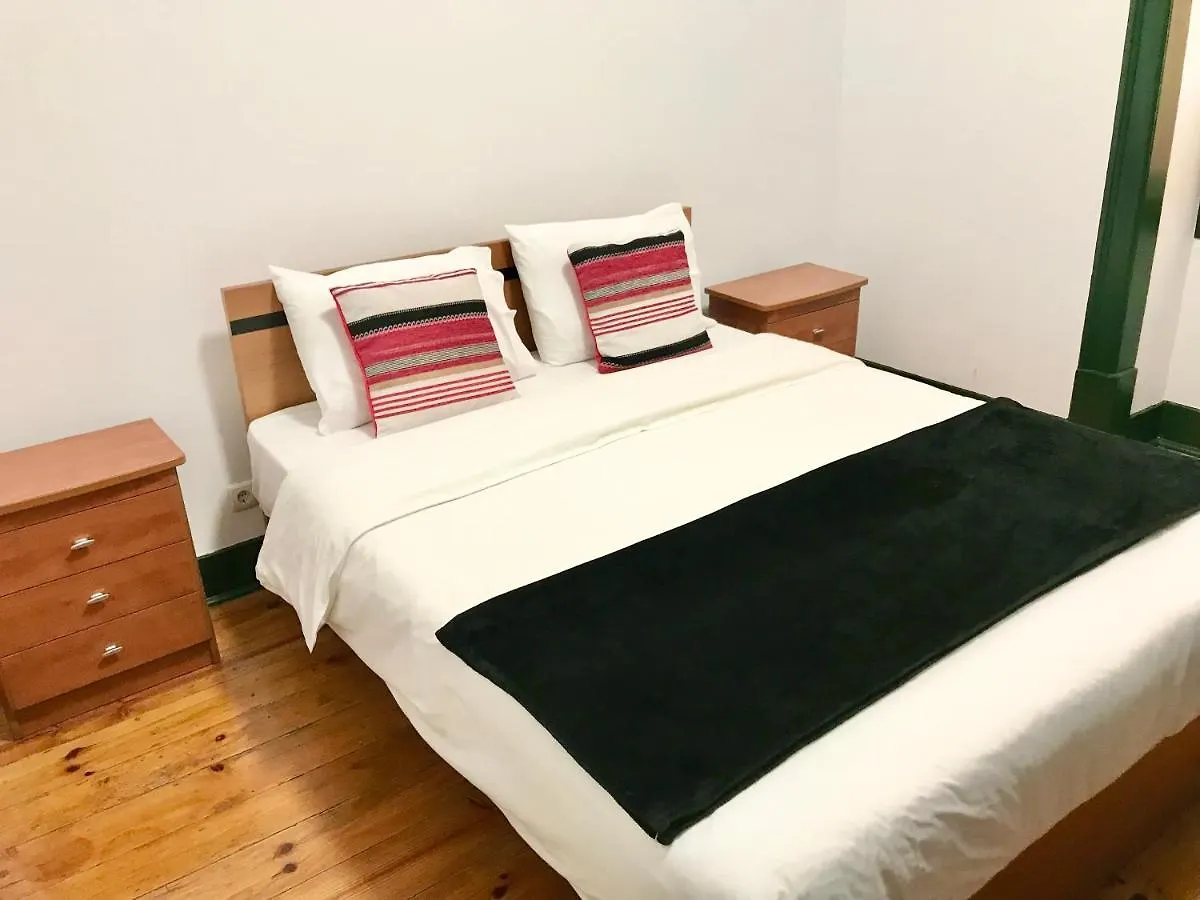 Sublime Black Bedroom Lisbona